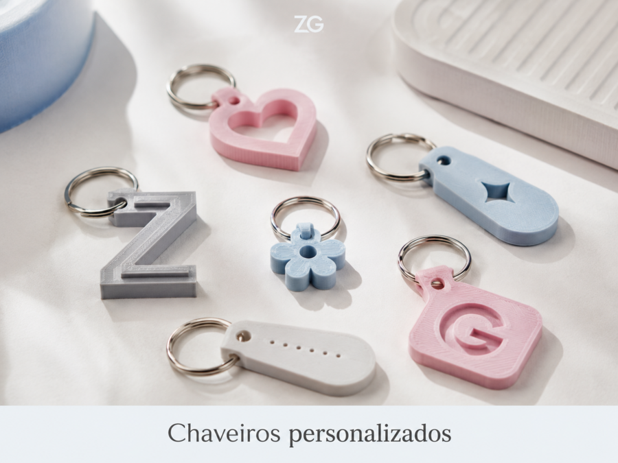 Exemplo de chaveiros personalizados produzidos em impressão 3D